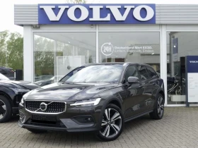 Volvo V60 Cross Country  B4 D AWD Plus - [1] 