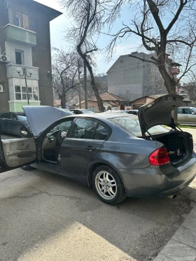 BMW 320 - 1100 € / 2151.41 лв. - 72595834 4