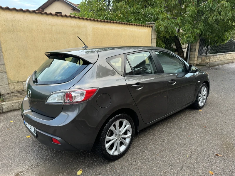 Mazda 3, снимка 3 - Автомобили и джипове - 47003892