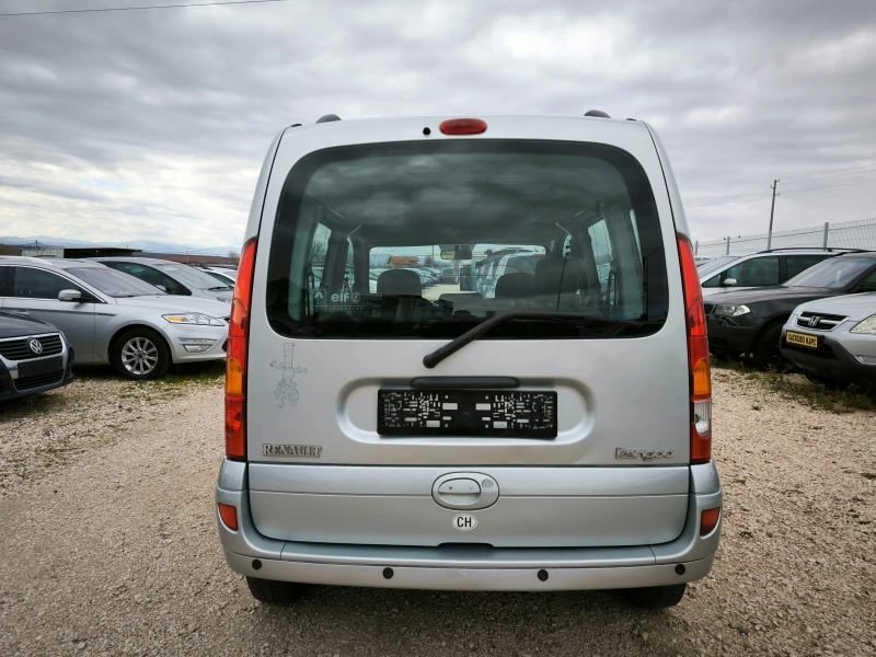 Renault Kangoo 1.6i, снимка 5 - Автомобили и джипове - 48320737