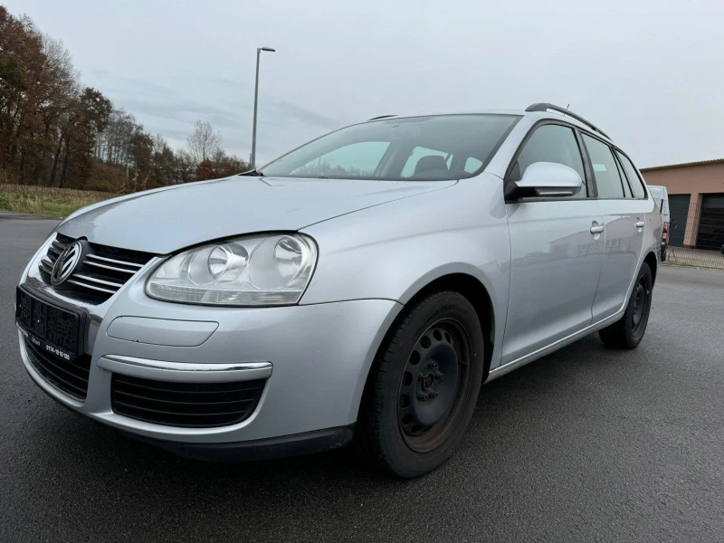 VW Golf, снимка 2 - Автомобили и джипове - 48452124