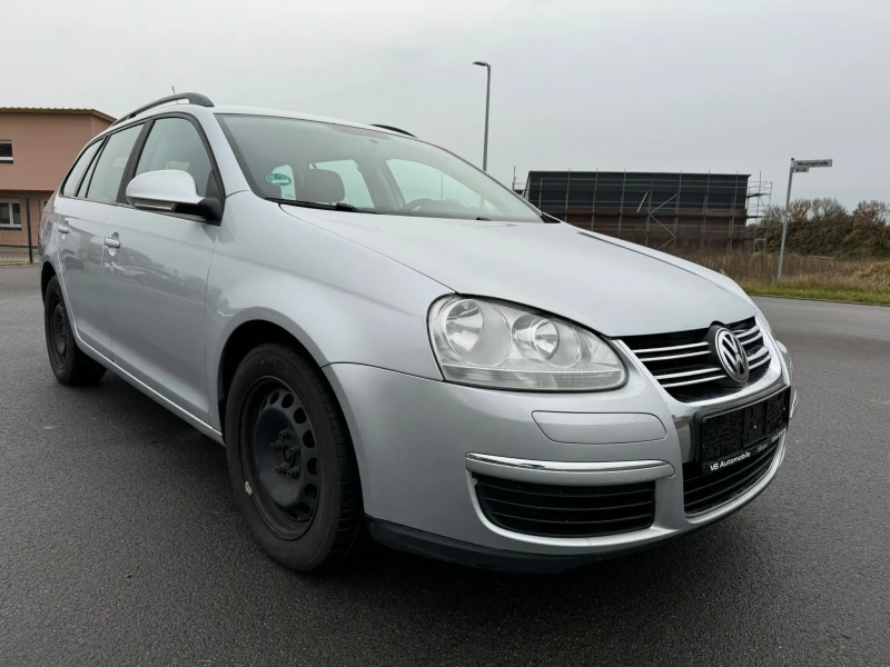 VW Golf, снимка 3 - Автомобили и джипове - 48452124