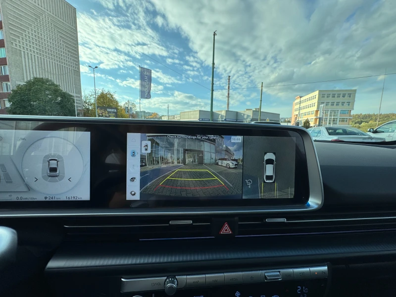Hyundai Ioniq 6 77.4 кВтч HTRAC 4x4 PREMIUM, снимка 16 - Автомобили и джипове - 52163212