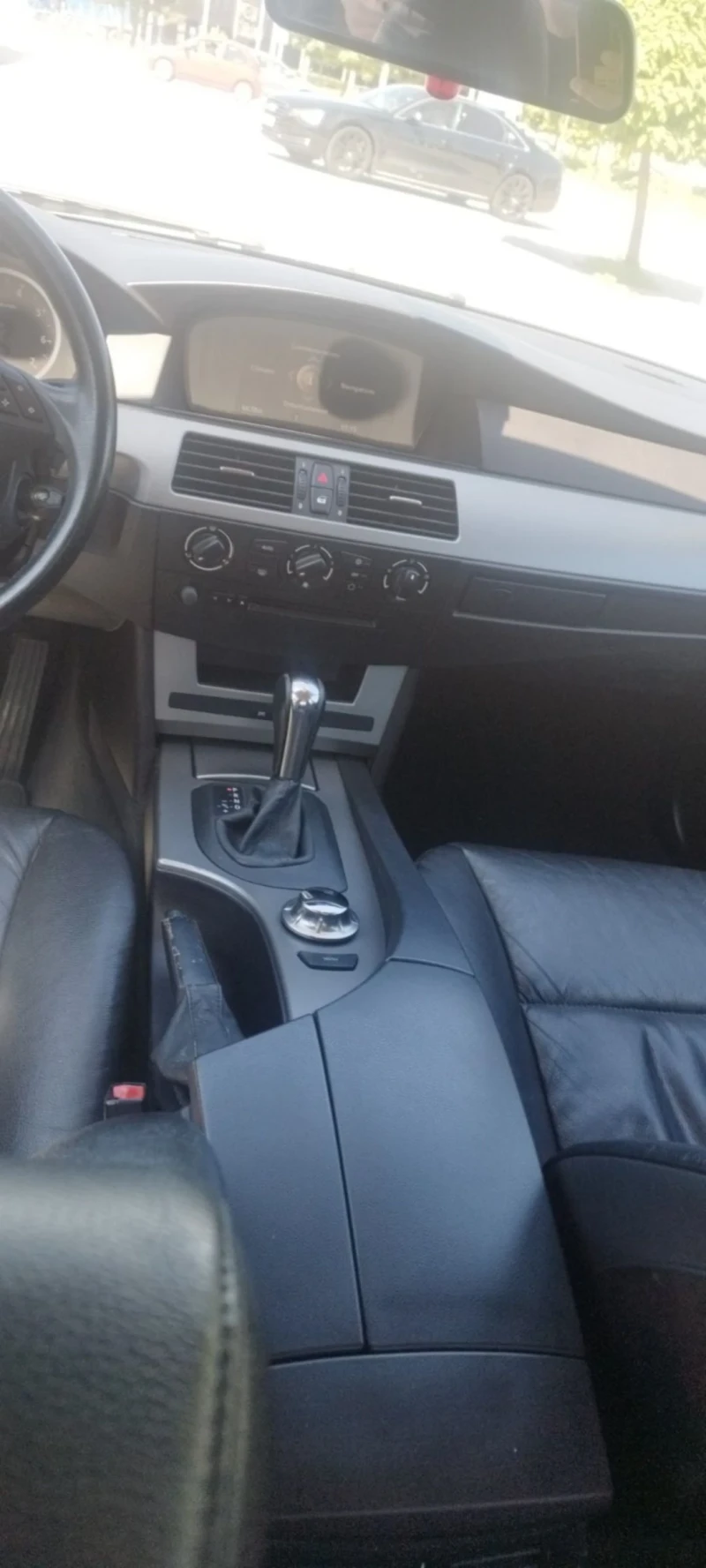 BMW 523, снимка 13 - Автомобили и джипове - 52544499