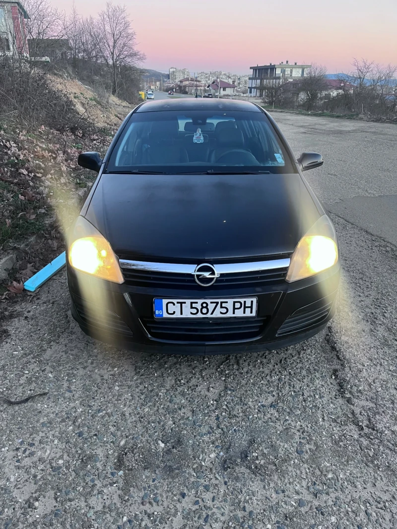 Opel Astra, снимка 3 - Автомобили и джипове - 52929582