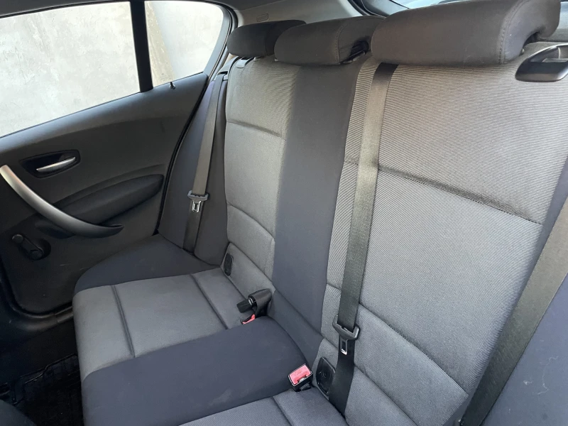 BMW 118, снимка 10 - Автомобили и джипове - 52967659