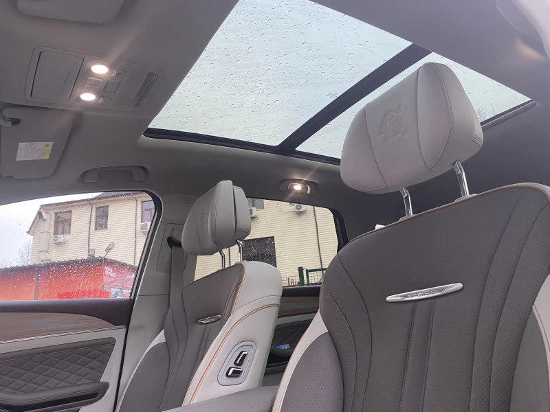 DONGFENG M4-YACHT U-tour, снимка 10 - Автомобили и джипове - 53289529