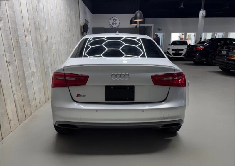 Audi S6 * Quattro* SEDAN * 4.0T* АвтоКредит* (ЦЕНА ДО БГ), снимка 6 - Автомобили и джипове - 53421192