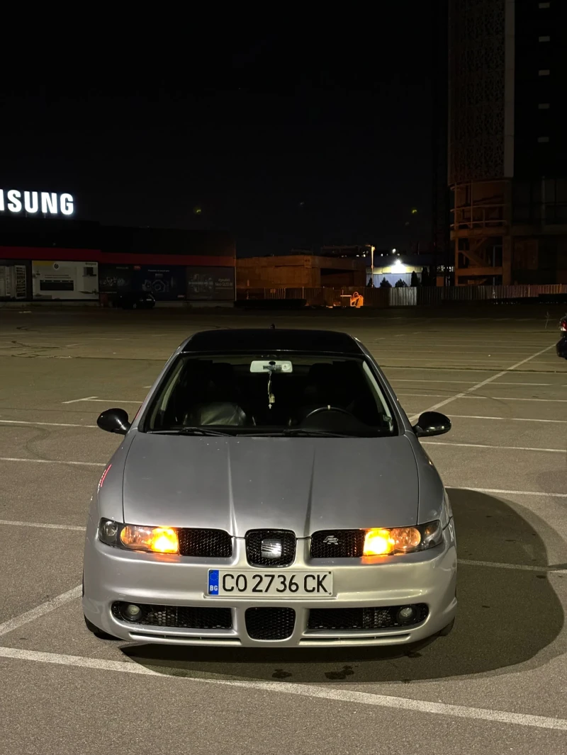 Seat Leon, снимка 3 - Автомобили и джипове - 53592776