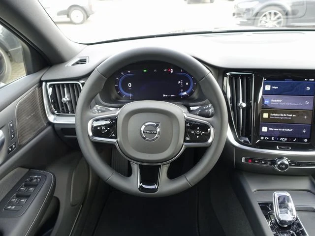 Volvo V60 Cross Country  B4 D AWD Plus, снимка 12 - Автомобили и джипове - 47775608