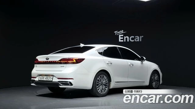 Kia K7, снимка 2 - Автомобили и джипове - 56062978