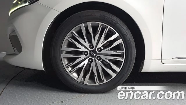 Kia K7, снимка 5 - Автомобили и джипове - 56062978