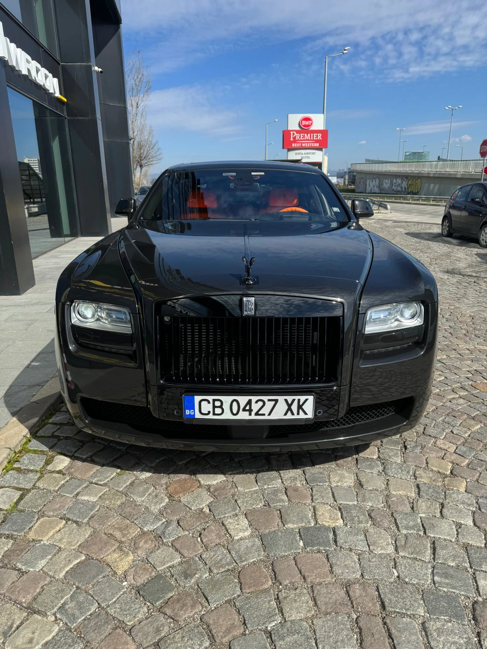 Rolls-Royce Ghost  - изображение 2