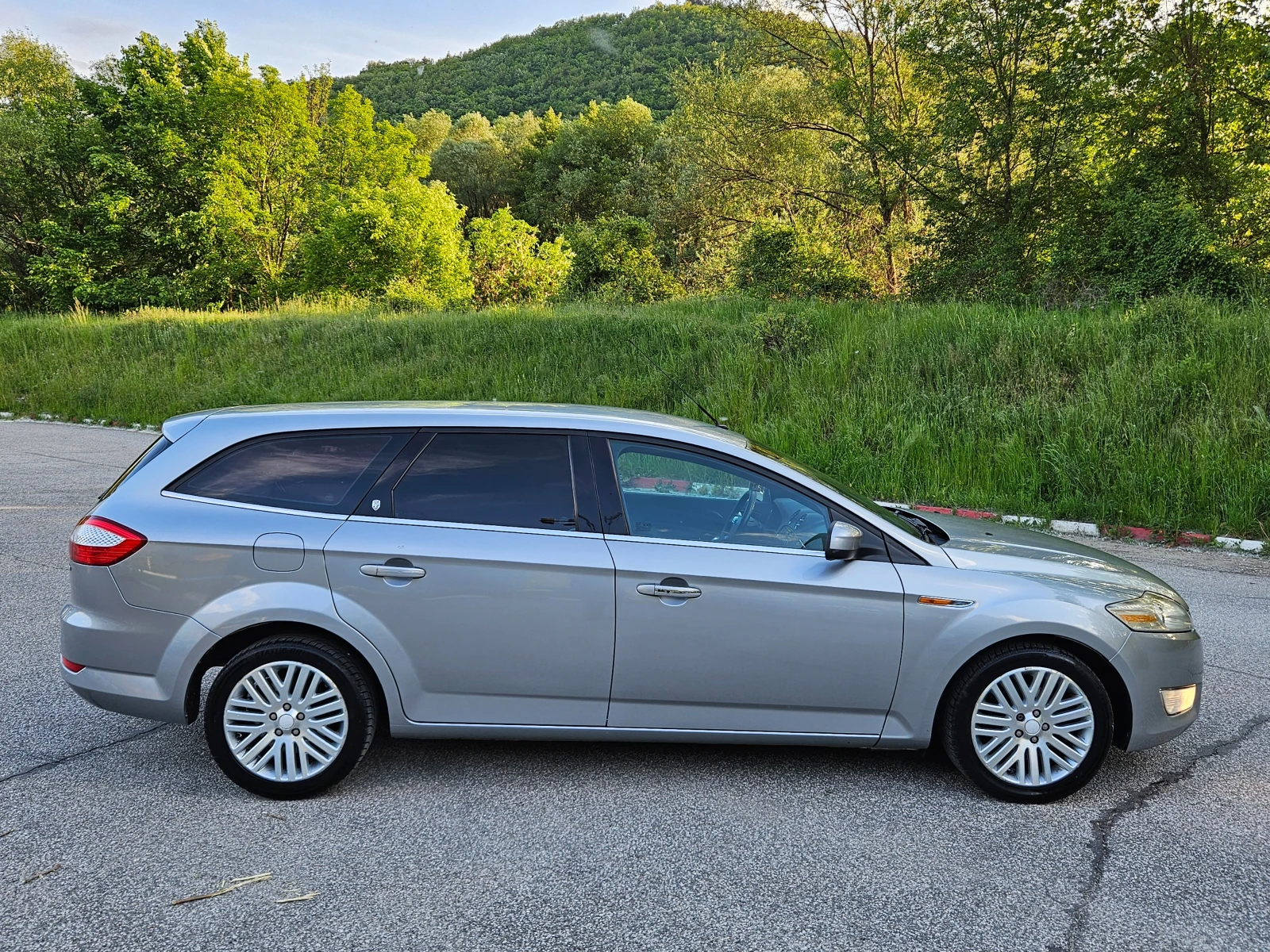 Ford Mondeo 2.0 HDI KOJA/KLIMATRONIK/6skorosti - изображение 7