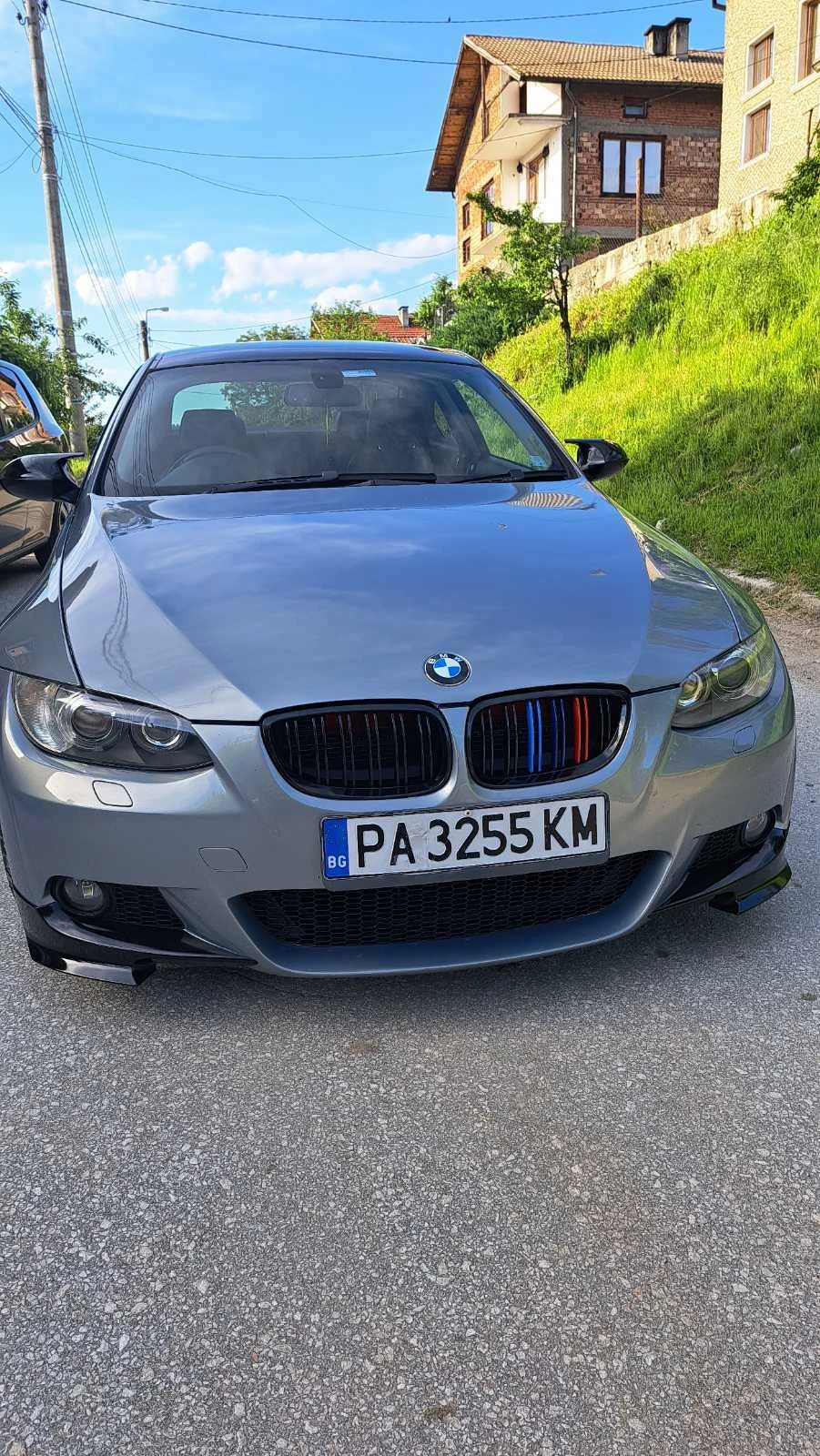 BMW 330 3.0 - изображение 7