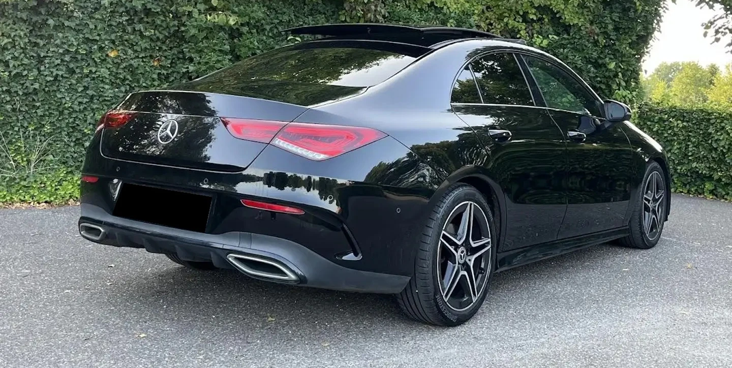 Mercedes-Benz CLA 180d Coupe AMG Line - изображение 2