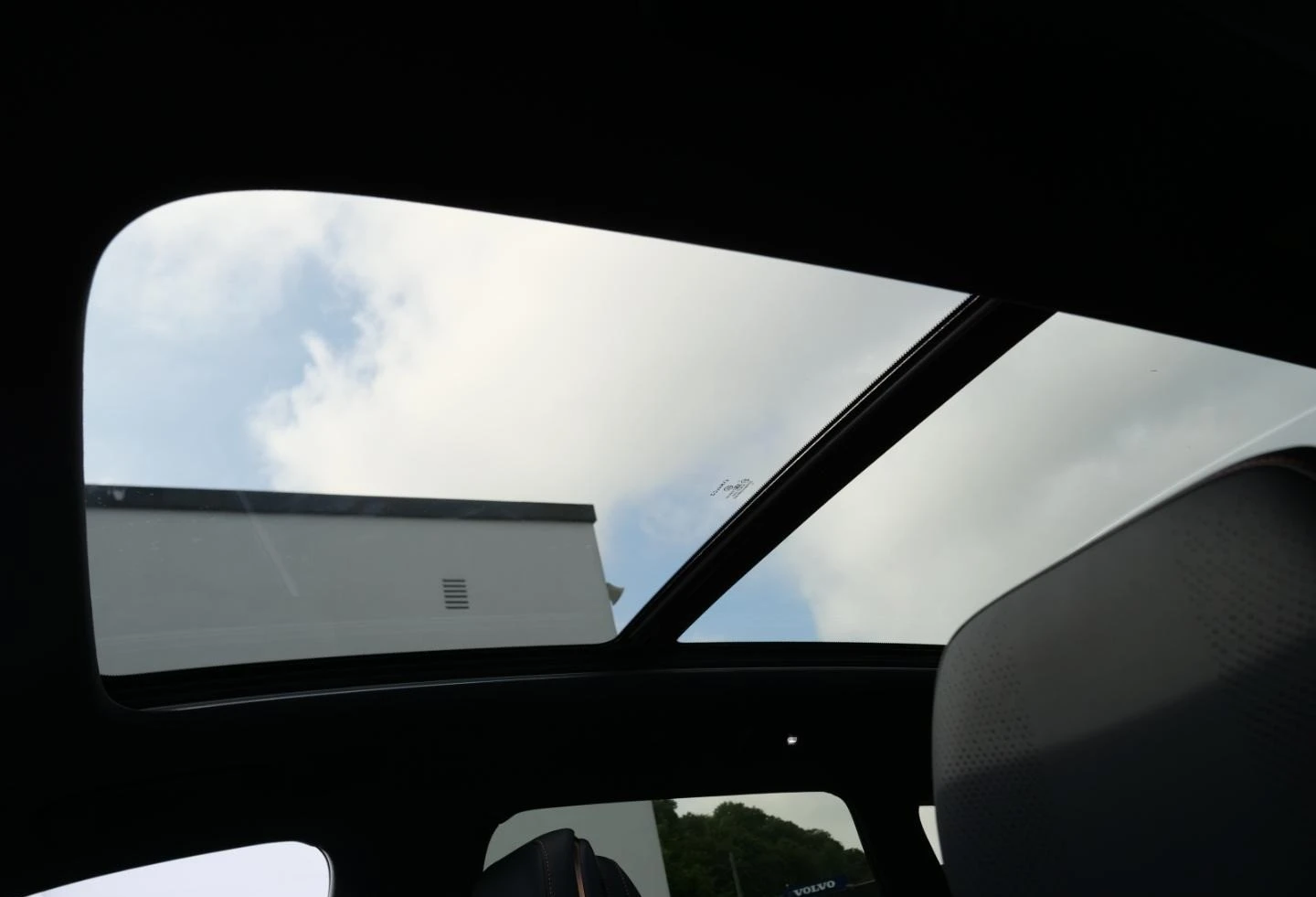 LynkCo 08 1.5 PLUG-IN HYBRID H/K 360 PANORAMA LED KEYLESS | Mobile.bg � ����������� 11