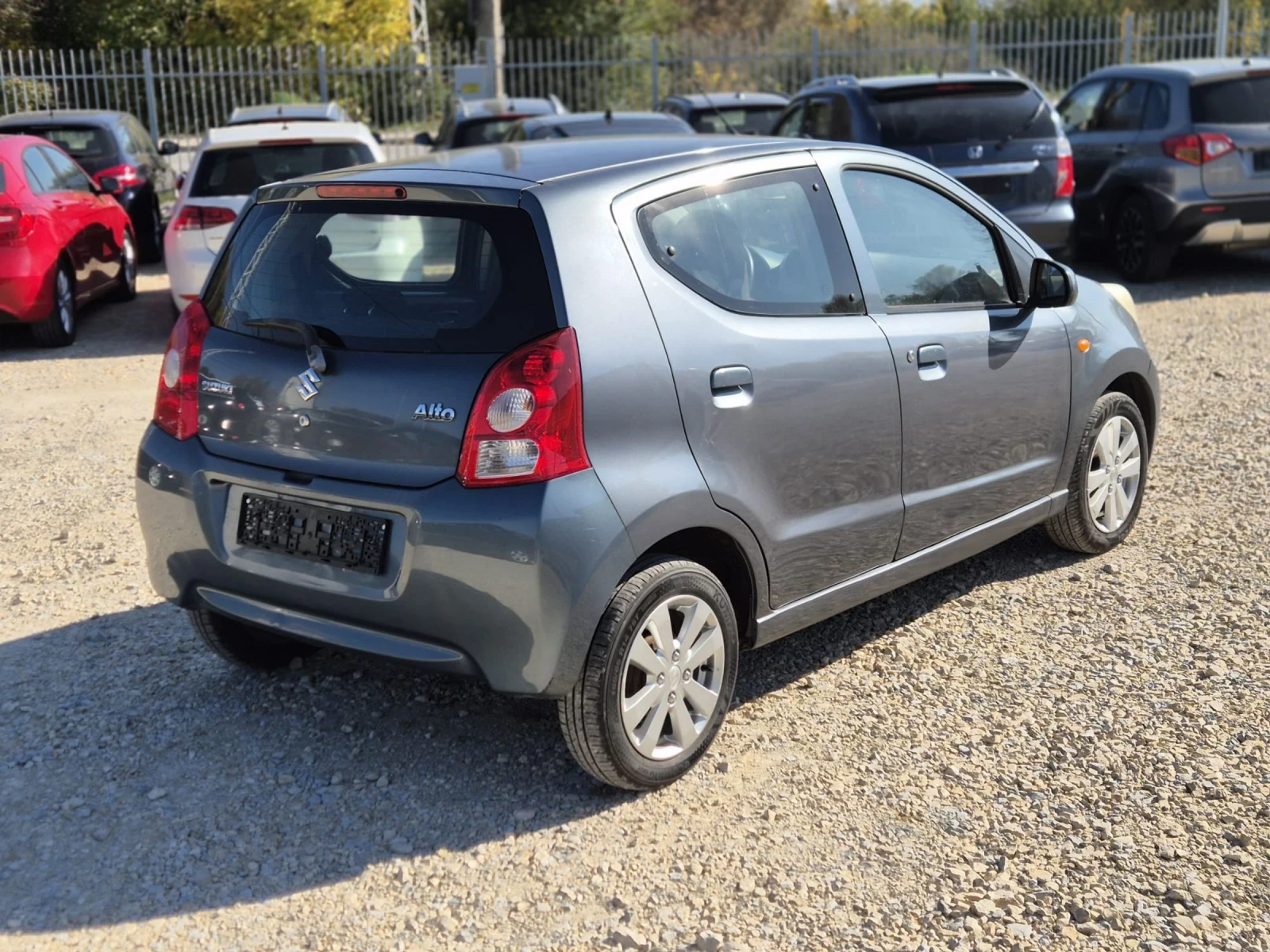 Suzuki Alto 1.0i - изображение 6