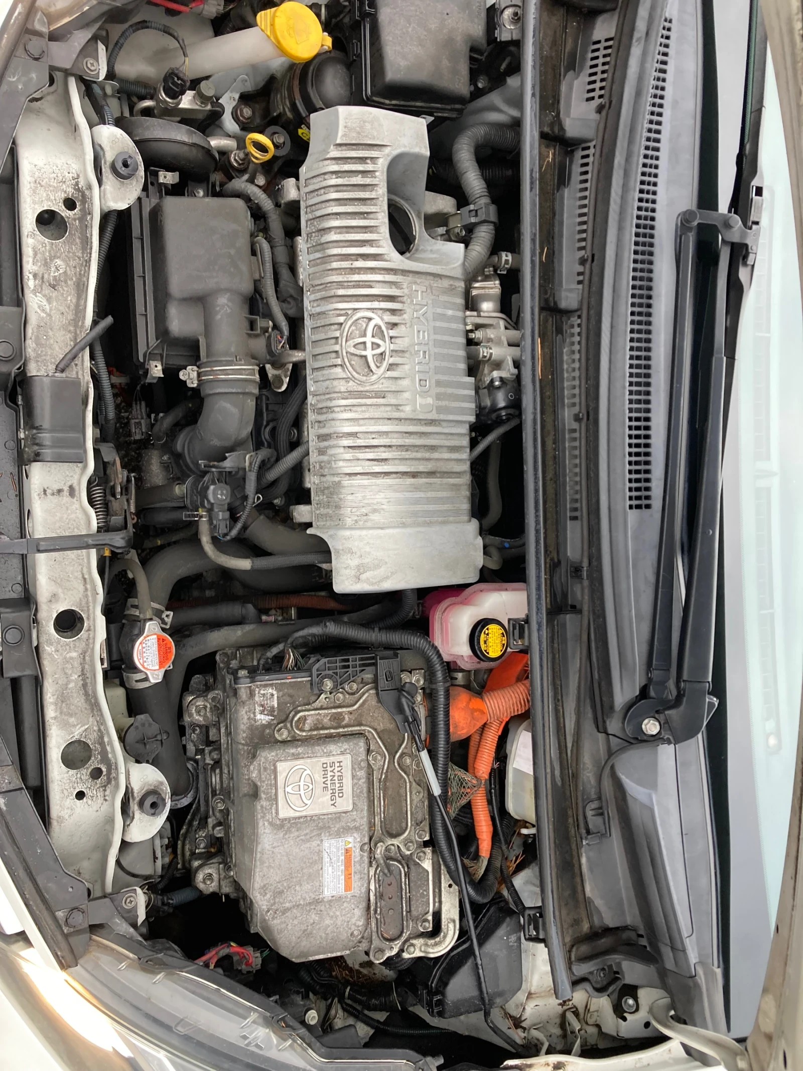 Toyota Yaris 1.5 Hibrid EVRO 6 avtomatik - изображение 5