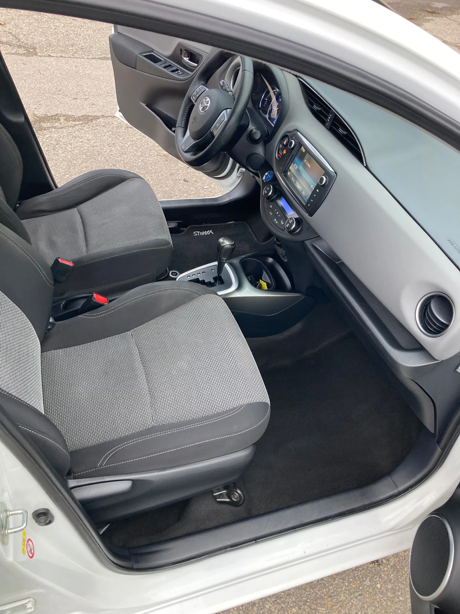 Toyota Yaris 1.5 Hibrid EVRO 6 avtomatik | Mobile.bg   14