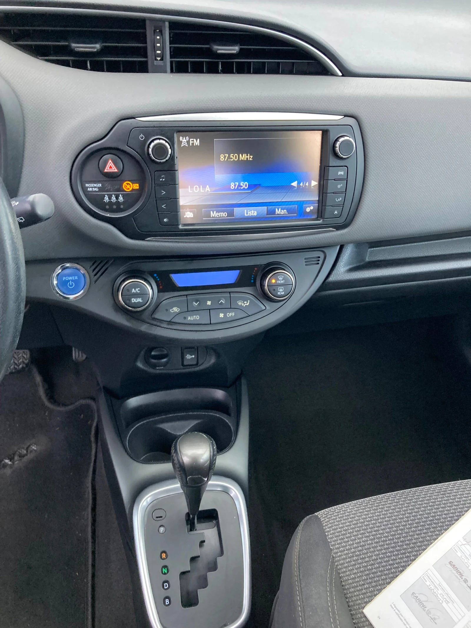 Toyota Yaris 1.5 Hibrid EVRO 6 avtomatik - изображение 10