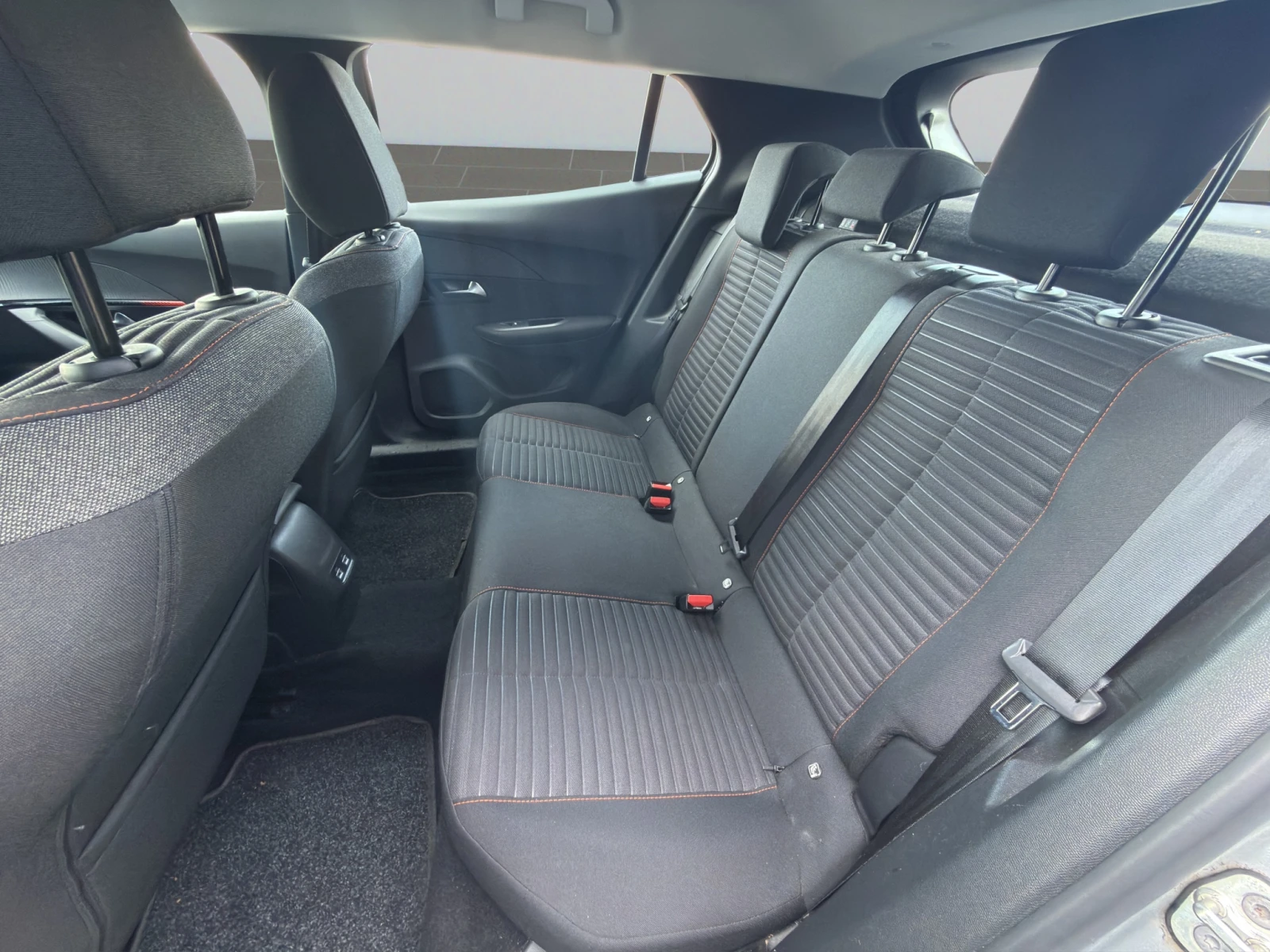 Peugeot 2008 NEW SUV ACTIVE Electric 100 �� 136 �.�. | Mobile.bg � ����������� 12