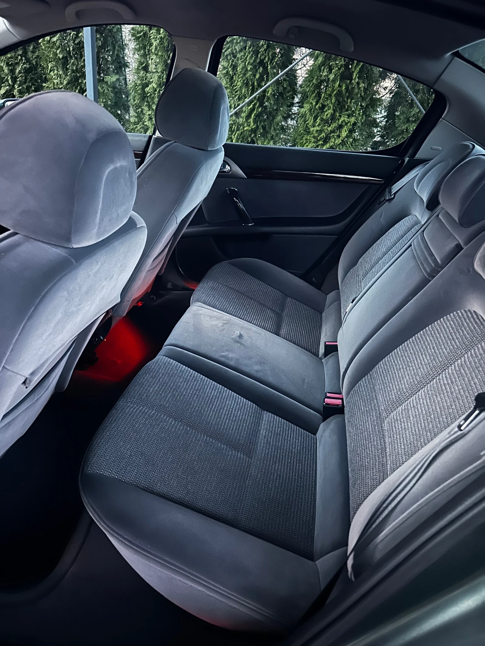 Peugeot 407 1-ви собственик/ Сервизна история/ Автоматик - изображение 8