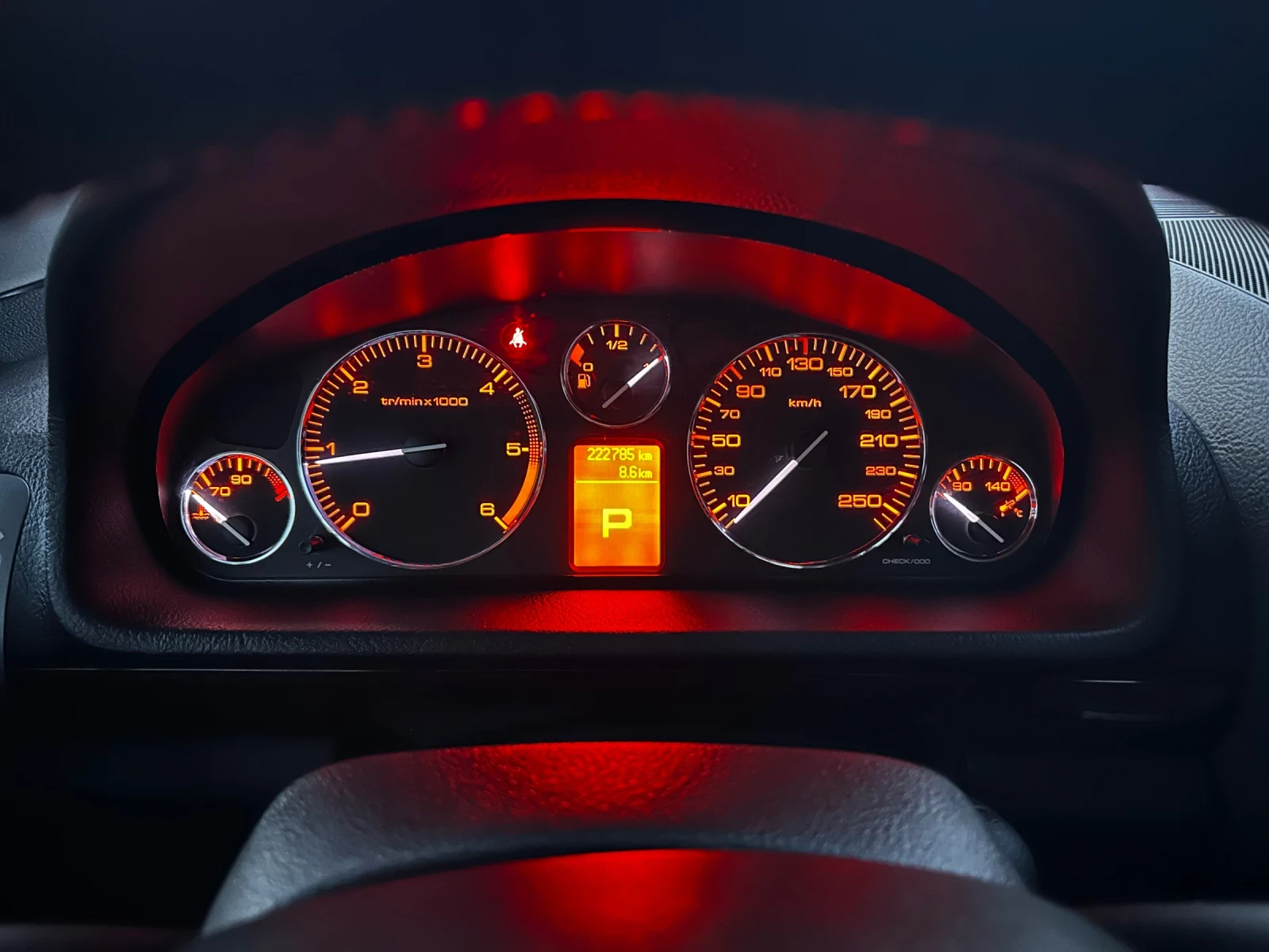 Peugeot 407 1-ви собственик/ Сервизна история/ Автоматик - изображение 9