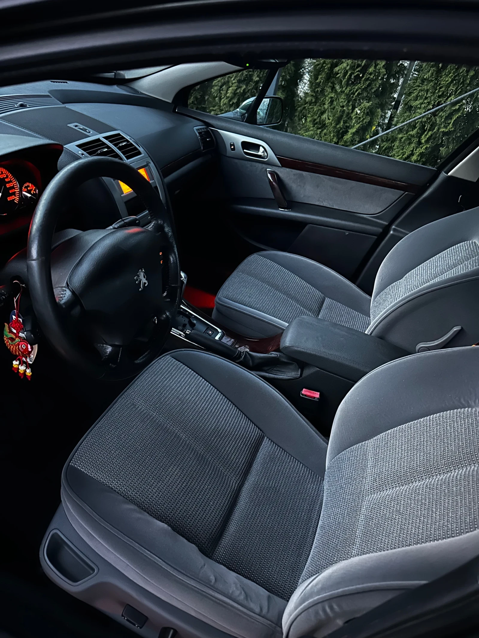 Peugeot 407 1-ви собственик/ Сервизна история/ Автоматик - изображение 7