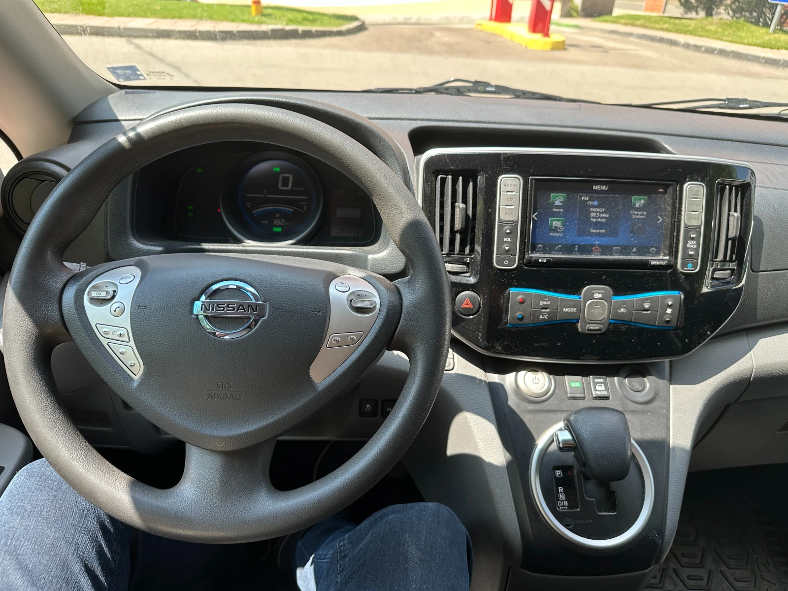 Nissan e-NV200 40kW, снимка 10 - Автомобили и джипове - 53981830