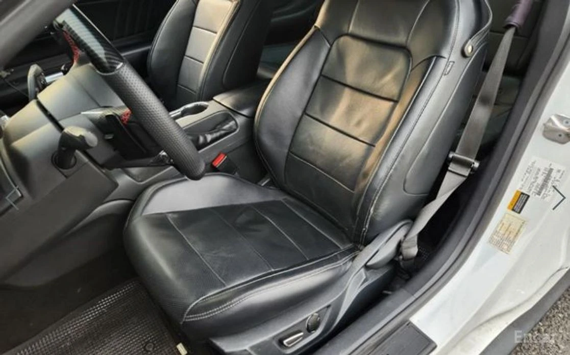 Ford Mustang GT 5.0* CARBON* КОЖА* NAVI* ПОДГРЕВ* ОБДУХВАНЕ* , снимка 5 - Автомобили и джипове - 54238272