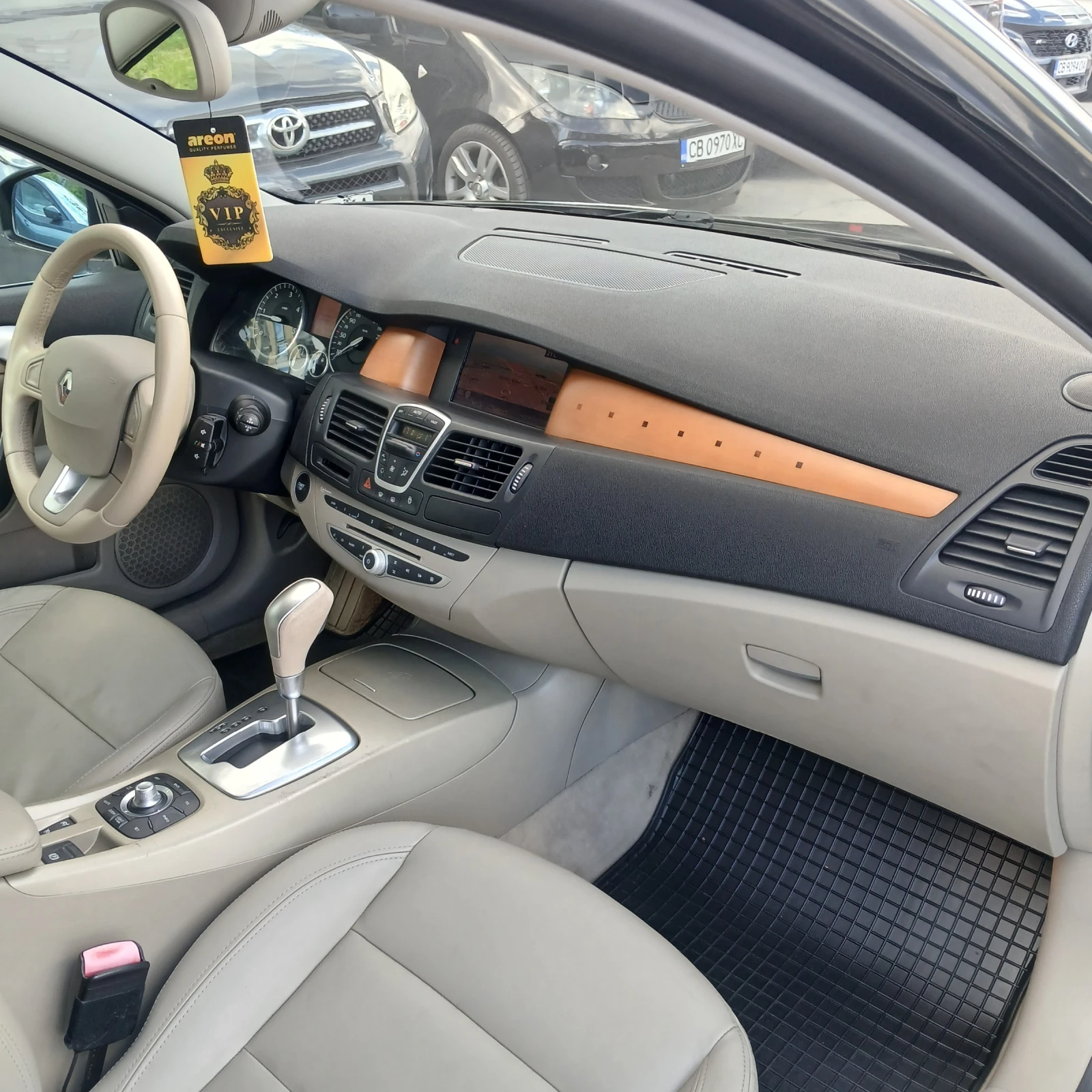 Renault Laguna АВТОМАТИК , снимка 11 - Автомобили и джипове - 54491871