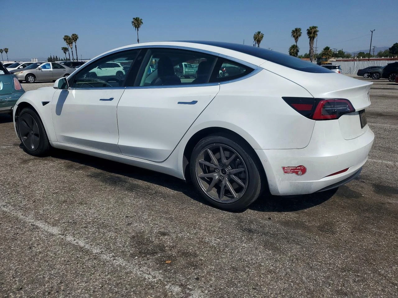 Tesla Model 3 | Mobile.bg � ����������� 2