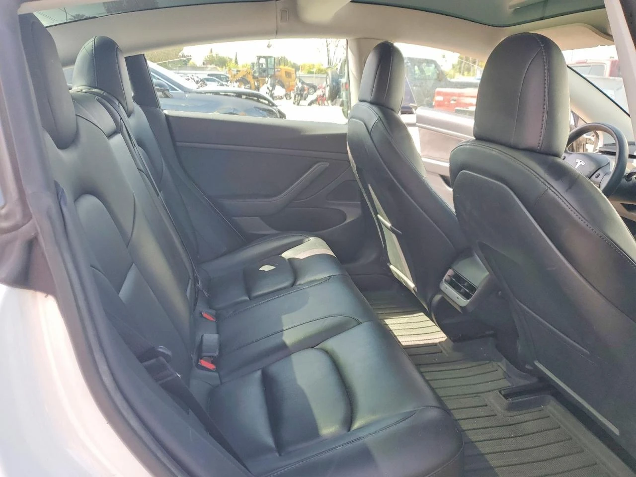 Tesla Model 3 | Mobile.bg � ����������� 10
