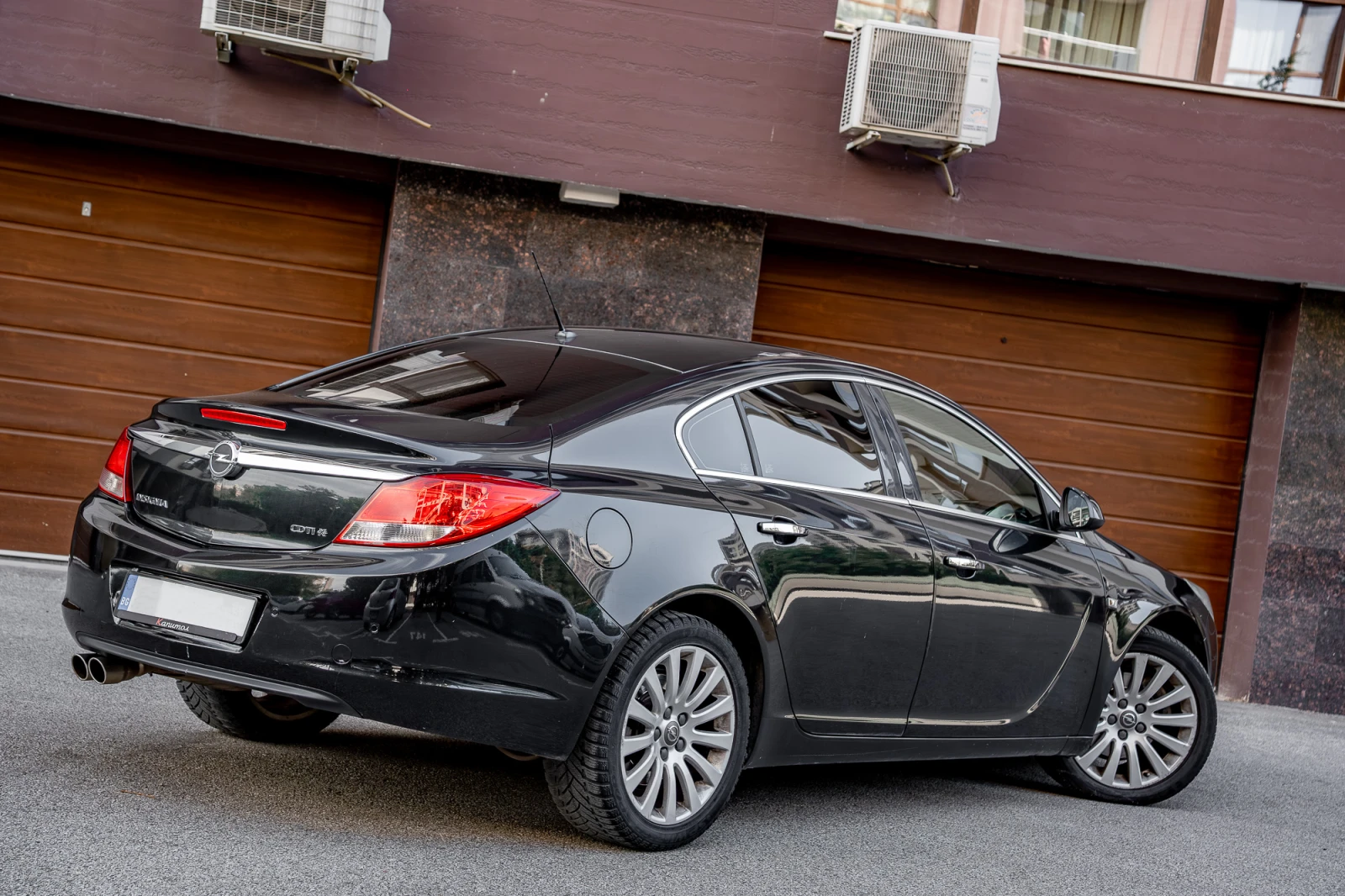 Opel Insignia, снимка 4 - Автомобили и джипове - 54768059