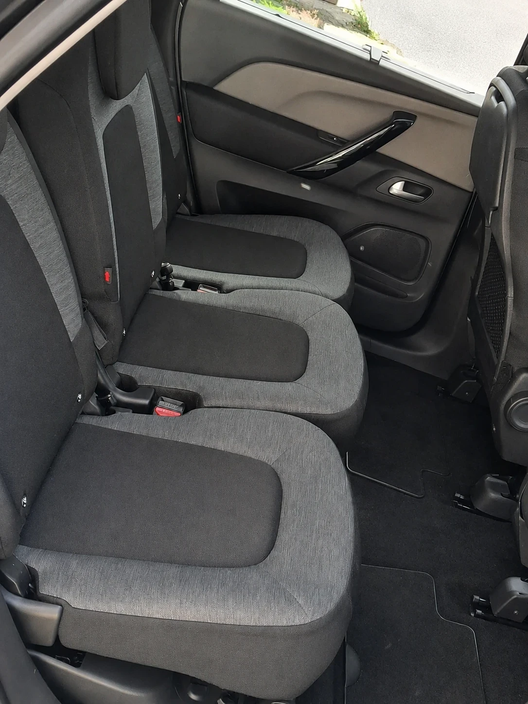 Citroen C4 Picasso САМО 48 000 КМ! CITROEN C4 Picasso 1.5 HDi, 130 к, снимка 15 - Автомобили и джипове - 55894951