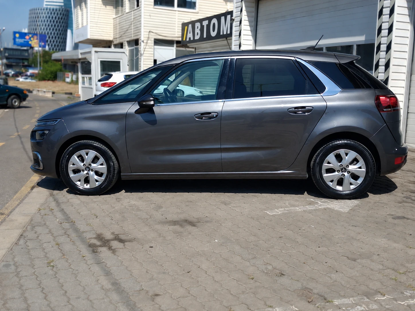 Citroen C4 Picasso САМО 48 000 КМ! CITROEN C4 Picasso 1.5 HDi, 130 к, снимка 4 - Автомобили и джипове - 55894951