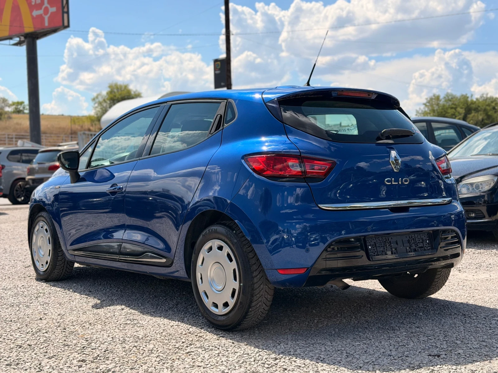 Renault Clio 0.9 TCE/76/ EURO 6c, снимка 8 - Автомобили и джипове - 55940181