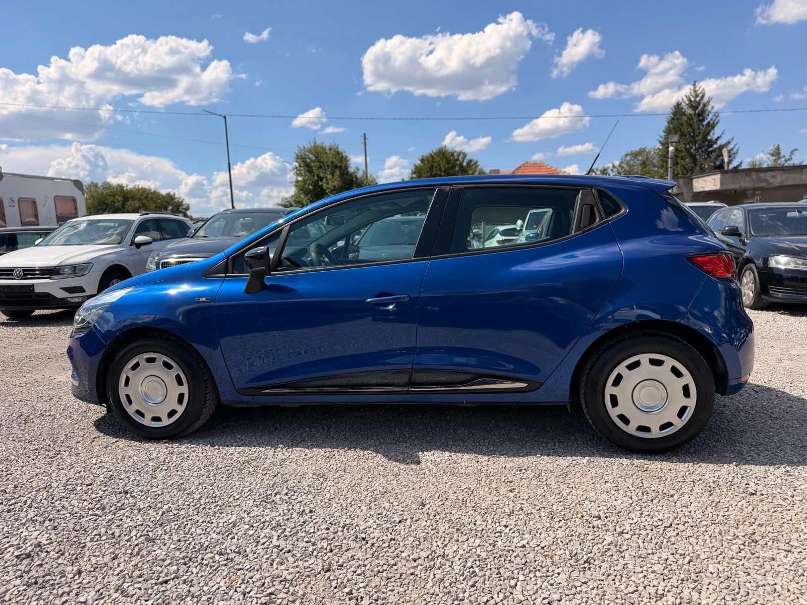 Renault Clio 0.9 TCE/76/ EURO 6c, снимка 9 - Автомобили и джипове - 55940181