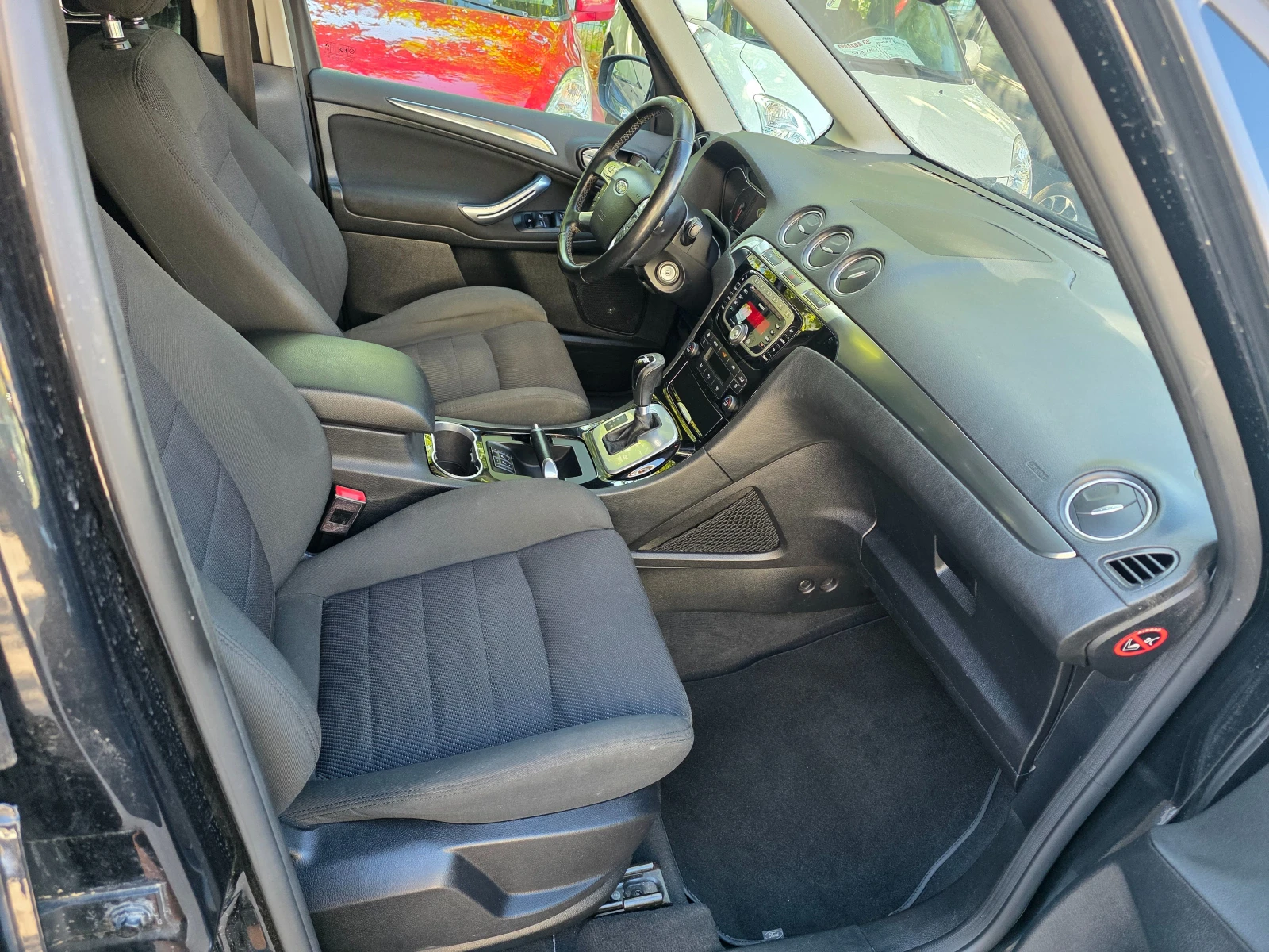 Ford Galaxy 2.0 TDCI TITANIUM, снимка 14 - Автомобили и джипове - 56199606
