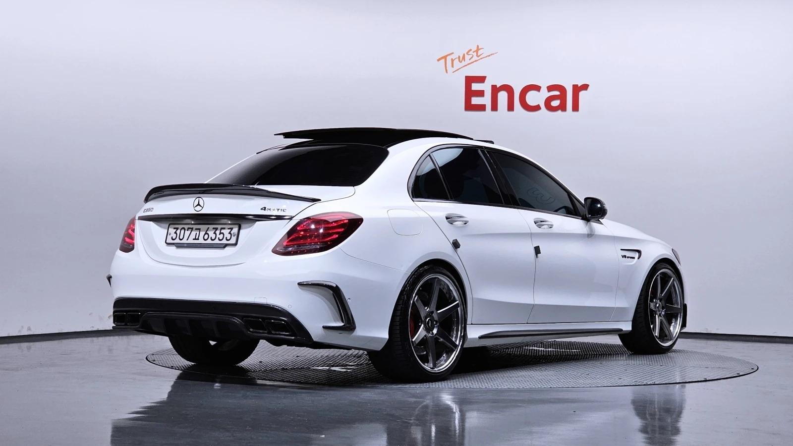 Mercedes-Benz C 63 AMG S AMG, снимка 2 - Автомобили и джипове - 56213728