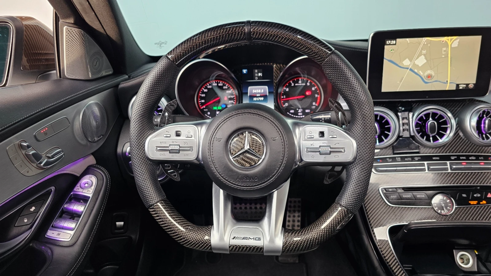 Mercedes-Benz C 63 AMG S AMG, снимка 11 - Автомобили и джипове - 56213728