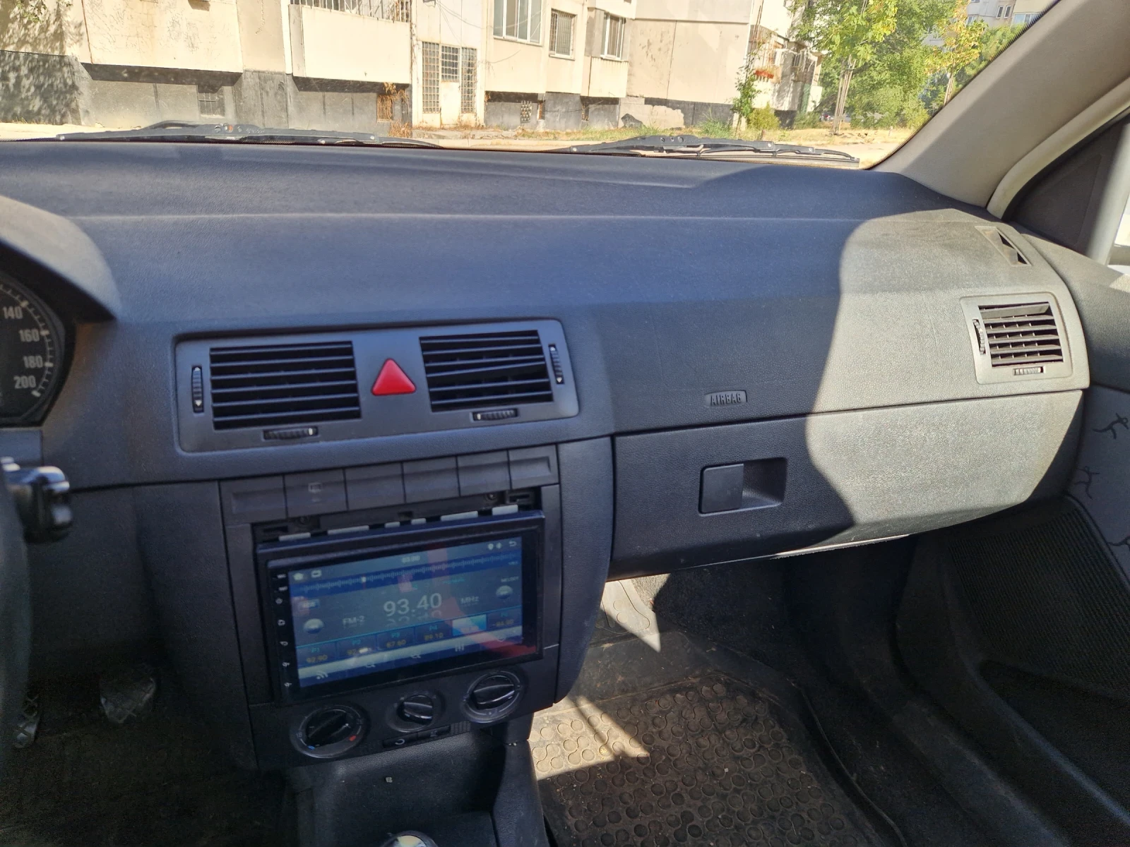 Skoda Fabia, снимка 6 - Автомобили и джипове - 56245842