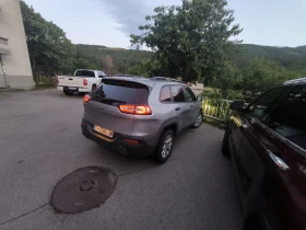 Jeep Cherokee, снимка 4