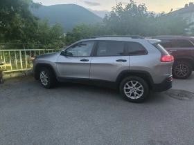 Jeep Cherokee, снимка 2