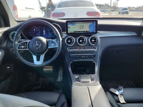 Mercedes-Benz GLC 300 4MATIC AMG Line | PANO | KEYLESS | ПОДГРЕВ |  - 26600 € / 52025.08 лв. - 36123748 11