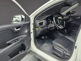 Kia Stonic 1.6 Deluxe | Auto.bg — изображение 10