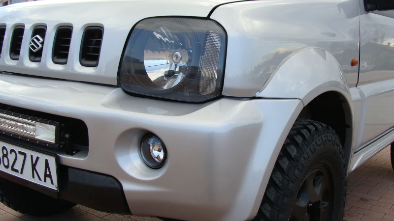 Suzuki Jimny 1.3 16V LPG, снимка 4 - Автомобили и джипове - 48949836