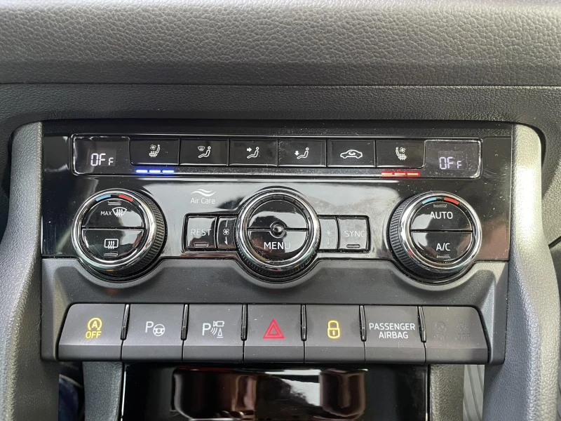 Skoda Kodiaq 2.0 TDI L&K 4x4 190кс СЕРВИЗНА ИСТОРИЯ, снимка 9 - Автомобили и джипове - 52705535