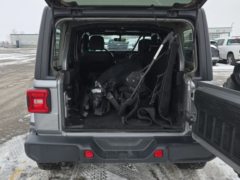 Jeep Wrangler SAHARA/KОЖА/+ МЕК ТАВАН/НАВИГАЦИЯ, снимка 6 - Автомобили и джипове - 52989042